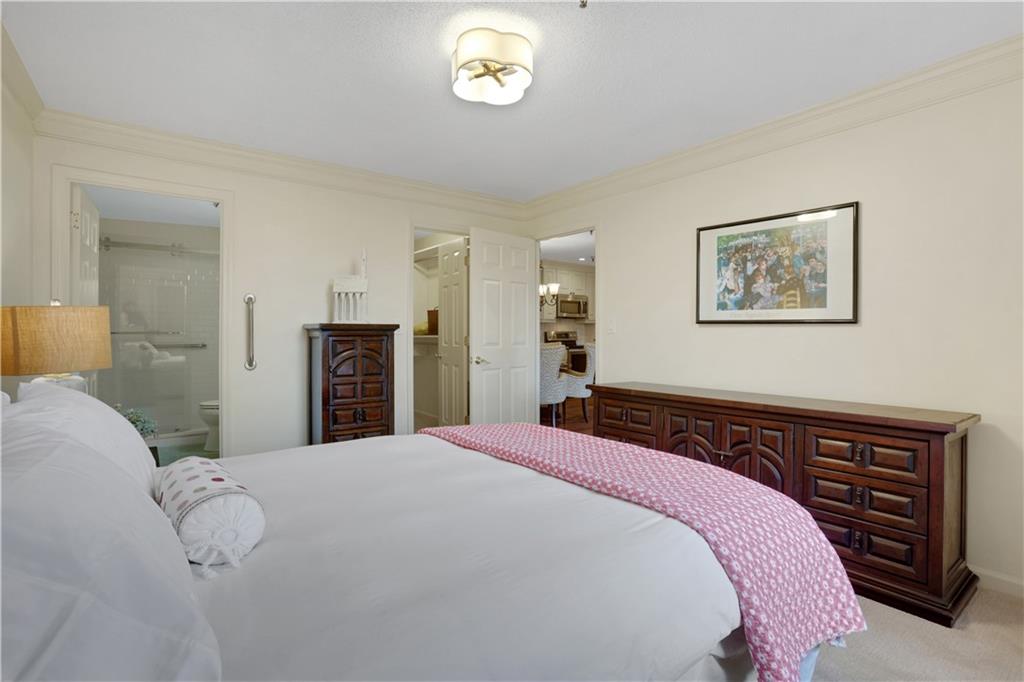 300 Johnson Ferry Road, Unit B206 Sandy Springs, GA 30328 - Photo 17 of 36