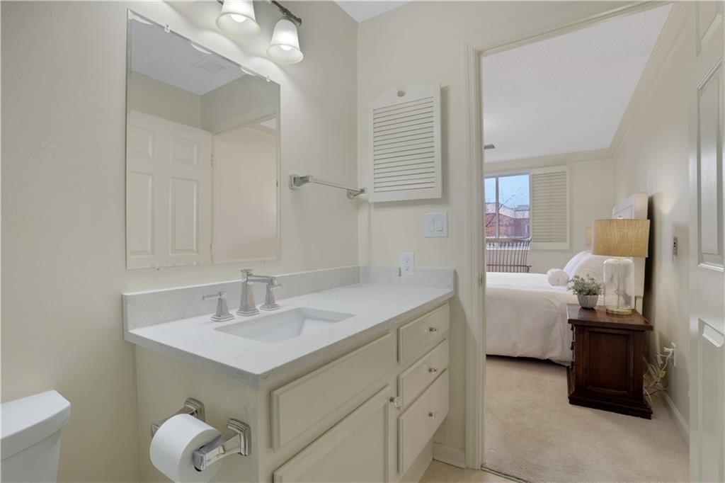 300 Johnson Ferry Road, Unit B206 Sandy Springs, GA 30328 - Photo 21 of 36