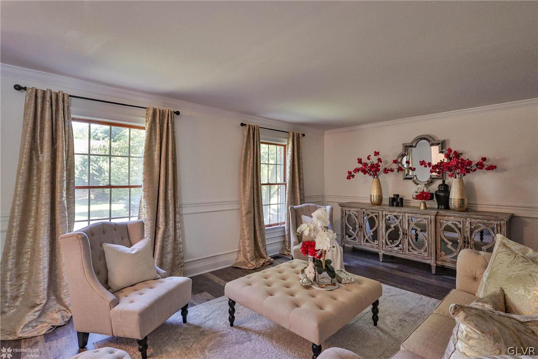 4315 Greenfield Road Bethlehem, PA 18017 - Photo 4 of 40 Gallery Image 4