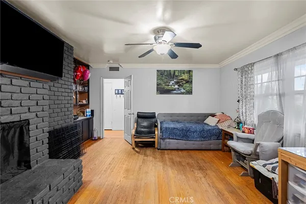 $910,000 | 9253 Hayvenhurst Avenue, North Hills, CA 91343