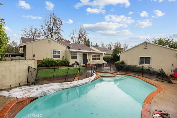 $910,000 | 9253 Hayvenhurst Avenue, North Hills, CA 91343