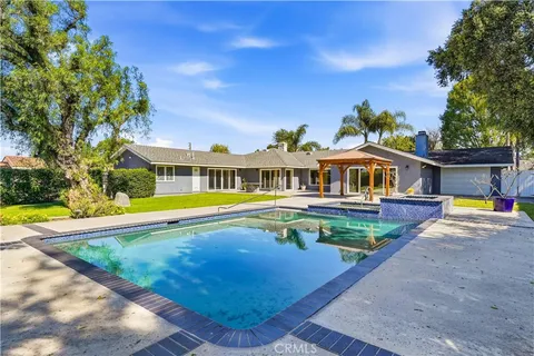 $2,300,000 | 1062 El Camino Lane, Santa Ana, CA 92705