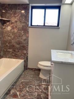 1130 Neeb Road Cincinnati, OH 45233 - Photo 15 of 38 Full Bath 2 - Hallway