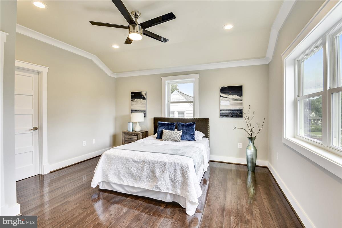 102 East Braddock Road Alexandria, VA 22301 - Photo 11 of 28 Bedroom (Master)
