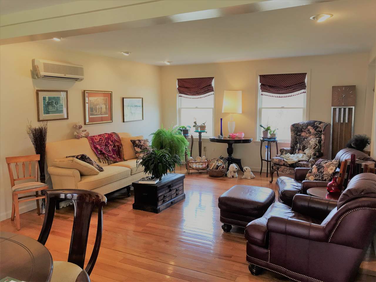 658 Fox Hill Road Bennington, VT 05201 - Photo 2 of 22