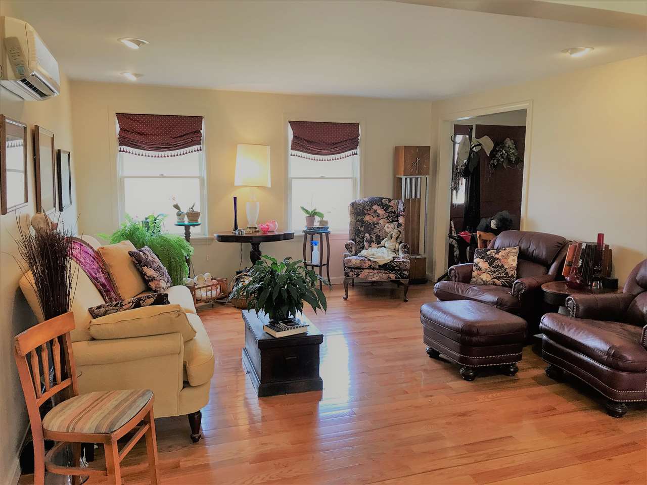 658 Fox Hill Road Bennington, VT 05201 - Photo 3 of 22