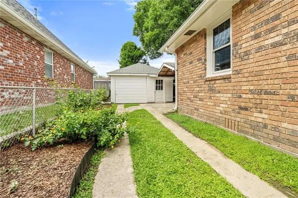 $2,200 | 3011 46th Street, Metairie, LA 70001