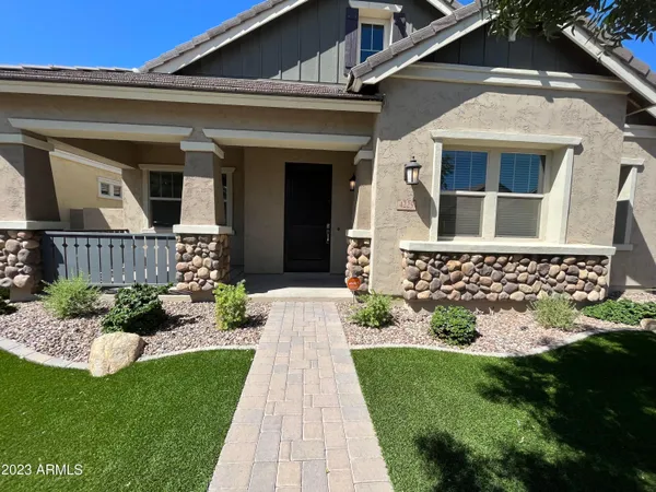 $2,595 | 4225 East Ronald Street, Gilbert, AZ 85295