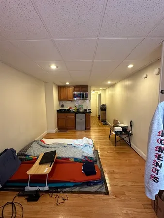 $1,995 | 868 Beacon Street, Unit A, Boston, MA 02215