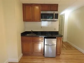 $1,995 | 868 Beacon Street, Unit A, Boston, MA 02215