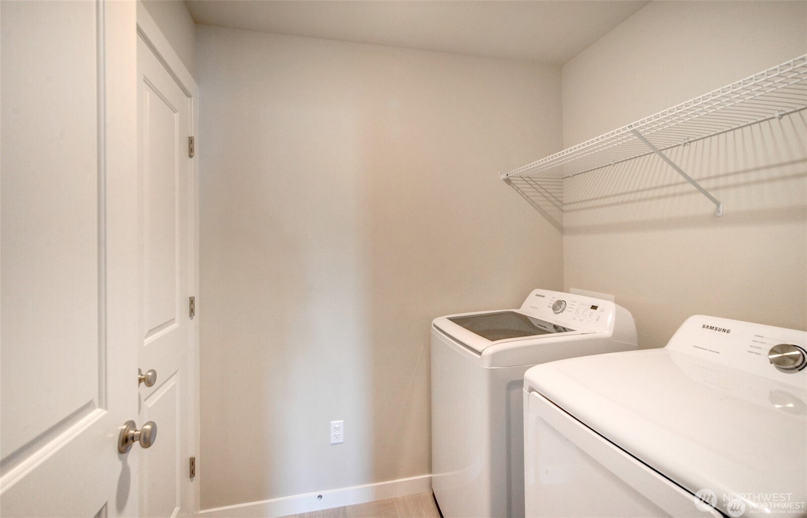 1326 11th Street Sultan, WA 98294 - Photo 16 of 31 a utility room with dryer and washer