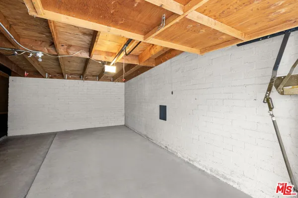 a view of a room with an empty space