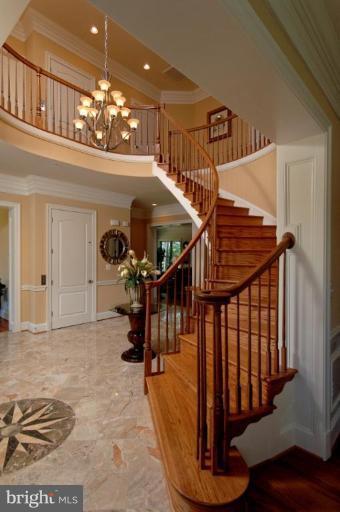 8914 Bells Mill Road Potomac, MD 20854 - Photo 3 of 15 FOYER