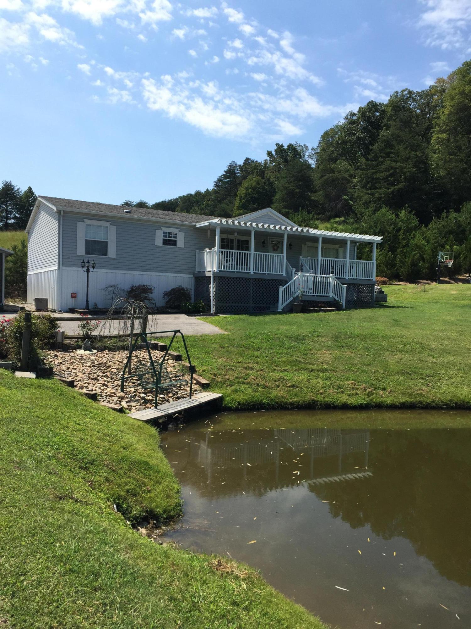 3321 Roberts Road Mascot, TN 37806 - Photo 20 of 39 image
