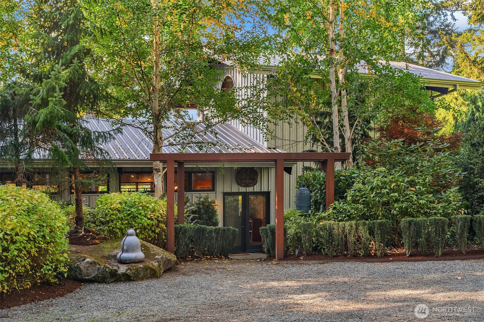 12423 Southwest 151st Street Vashon, WA 98070 - Photo 5 of 40