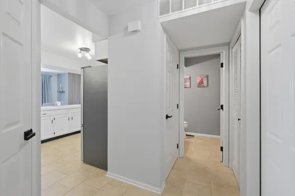 $375,000 | 1729 Pebble Beach Court, Hoffman Estates, IL 60169
