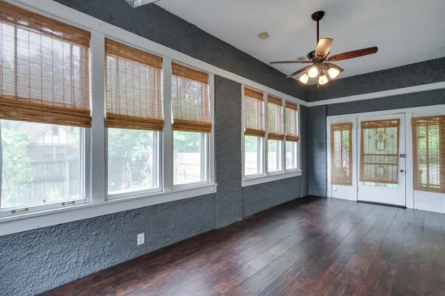 $319,000 | 520 Ellsworth Street, Memphis, TN 38111