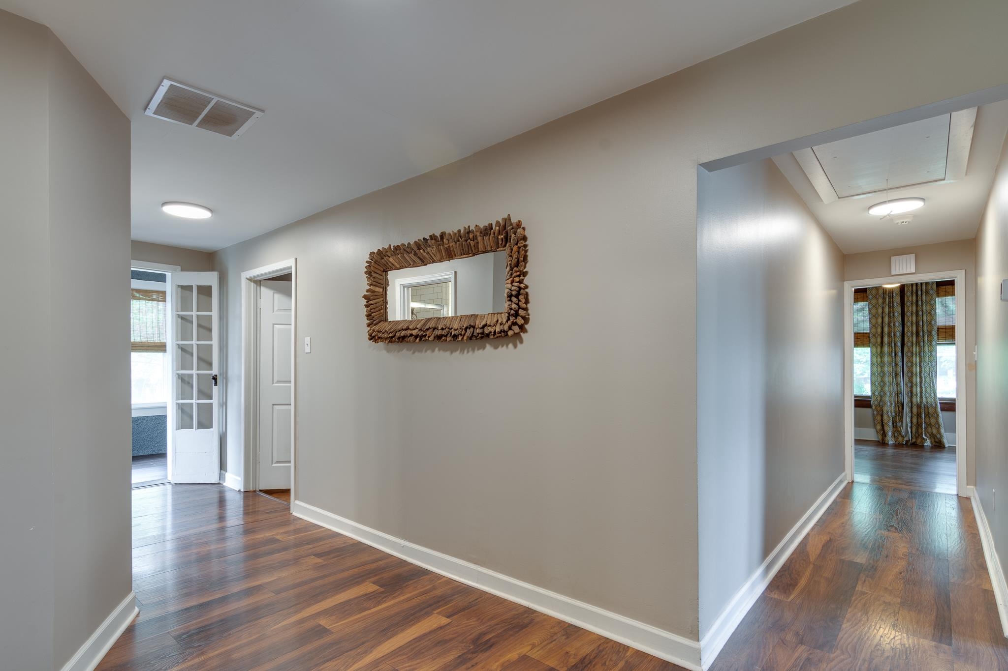 520 Ellsworth Street Memphis, TN 38111 - Photo 24 of 37 Hallway featuring dark wood-style flooring