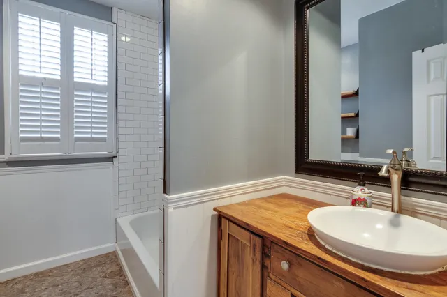 $319,000 | 520 Ellsworth Street, Memphis, TN 38111