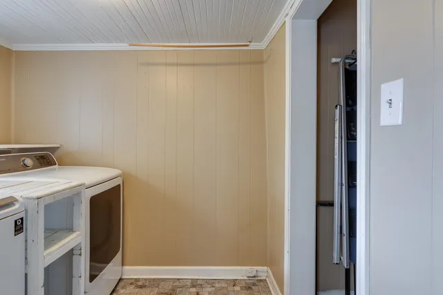 $319,000 | 520 Ellsworth Street, Memphis, TN 38111