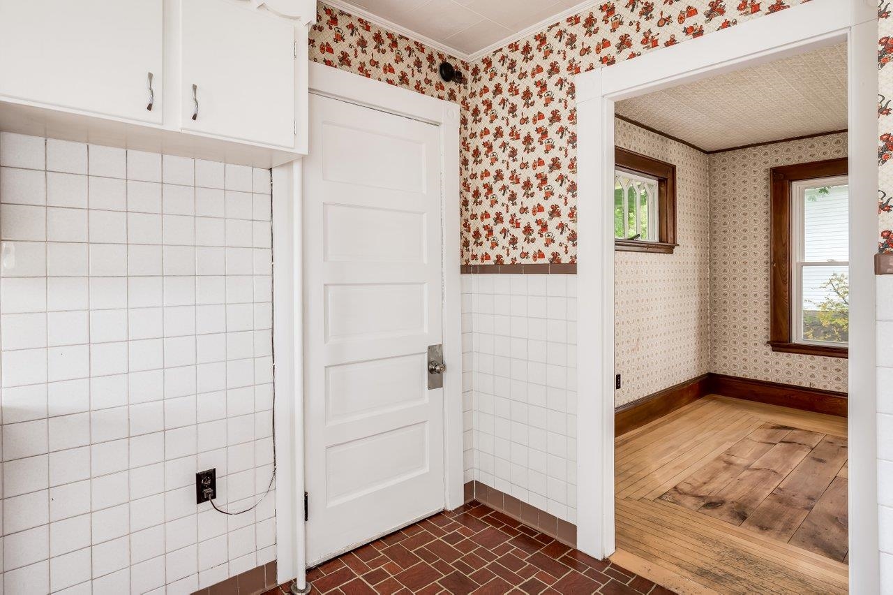 67 Park Street Dover, NH 03820 - Photo 6 of 27