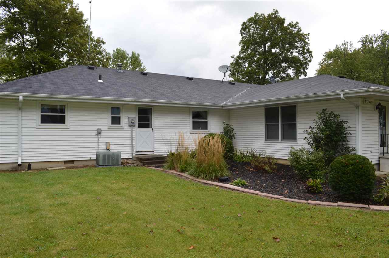 12614 Monroeville Road Monroeville, IN 46773 - Photo 2 of 20