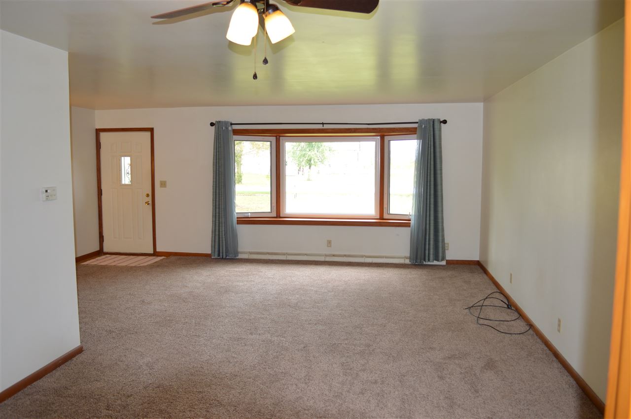 12614 Monroeville Road Monroeville, IN 46773 - Photo 13 of 20