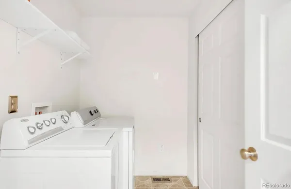 $2,835 | 571 South Mobile Place, Aurora, CO 80017