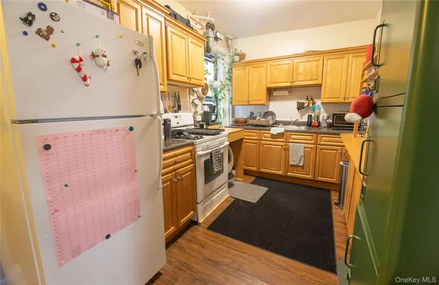 $2,750 | 22-07 19th Street, Unit 34 | Astoria