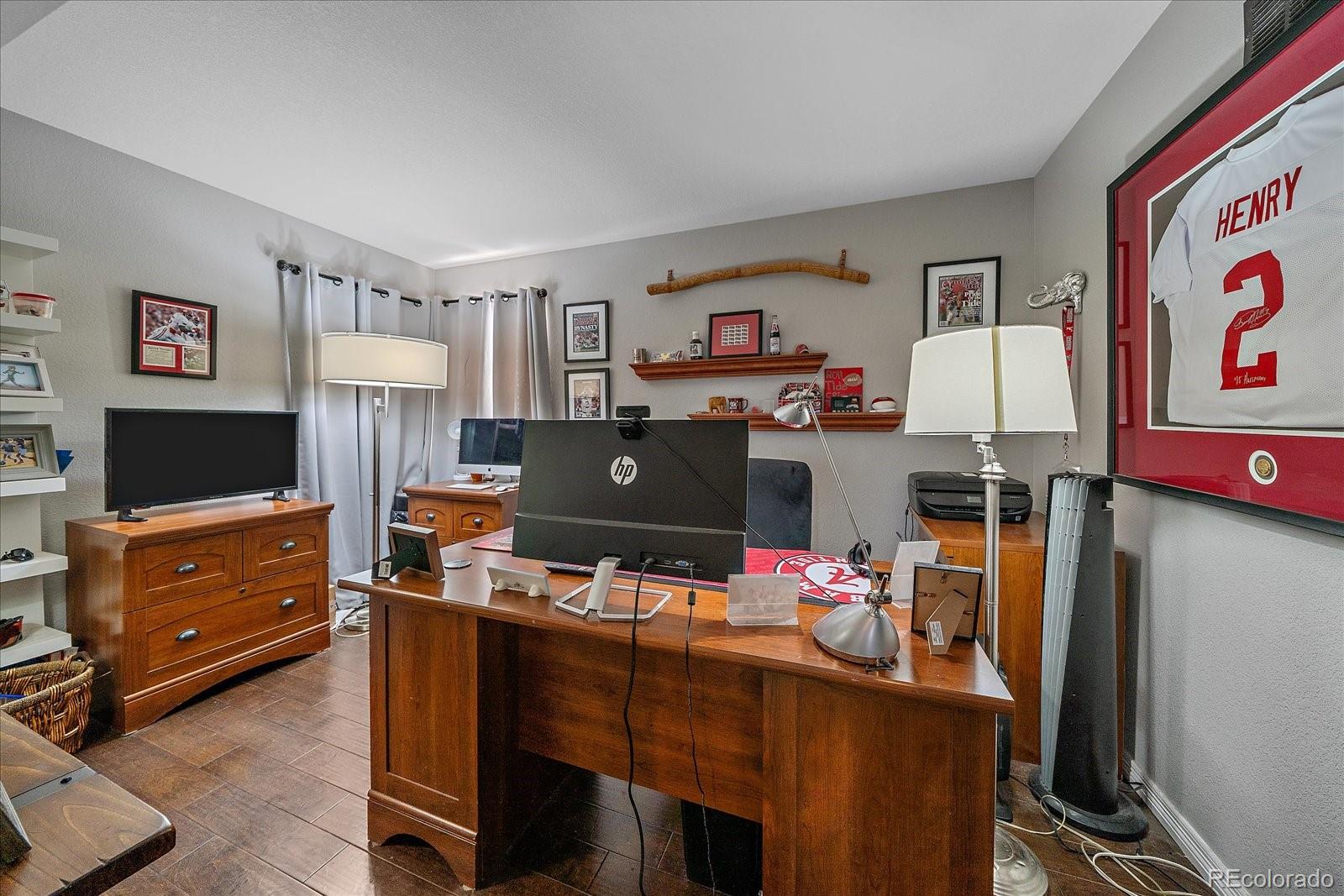 9962 Hawthorne Street Highlands Ranch, CO 80126 - Photo 15 of 33