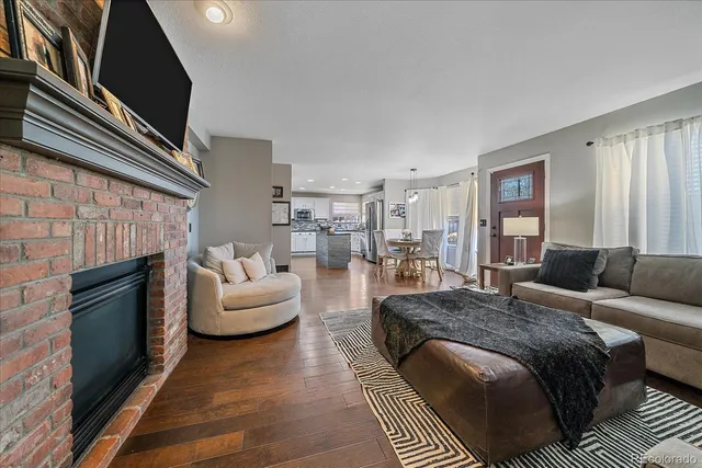 $869,000 | 9962 Hawthorne Street, Highlands Ranch, CO 80126