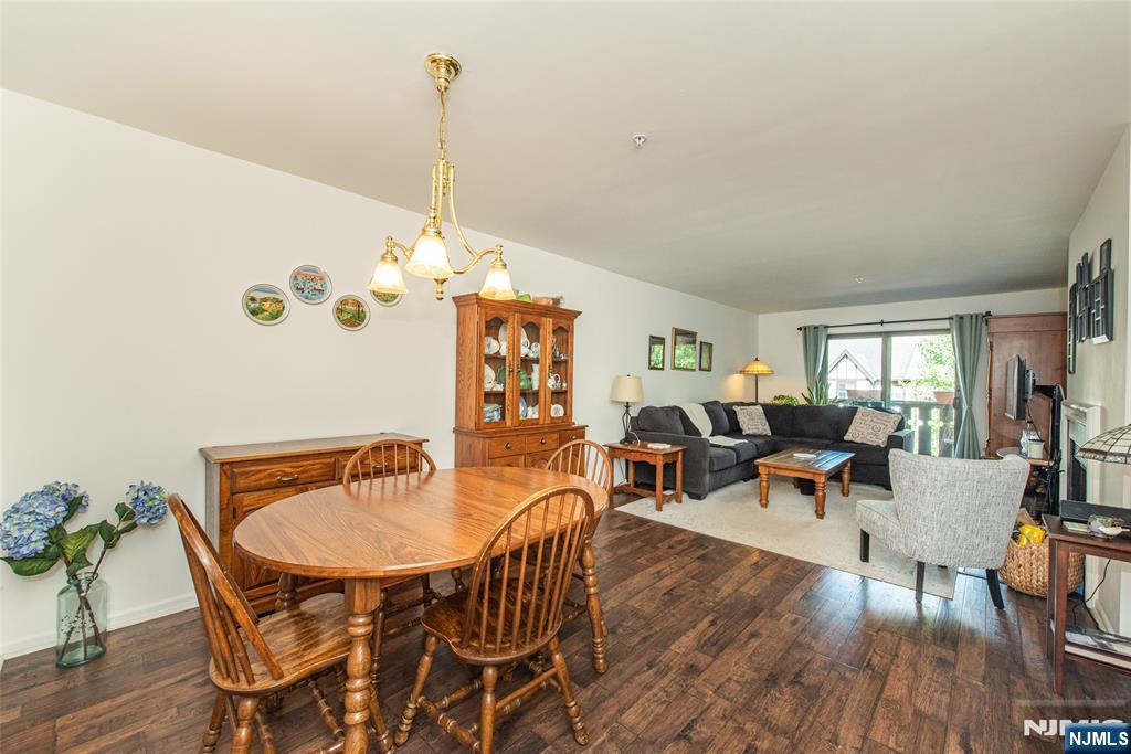 309 Mark Twain Way Mahwah, NJ 07430 - Photo 10 of 21