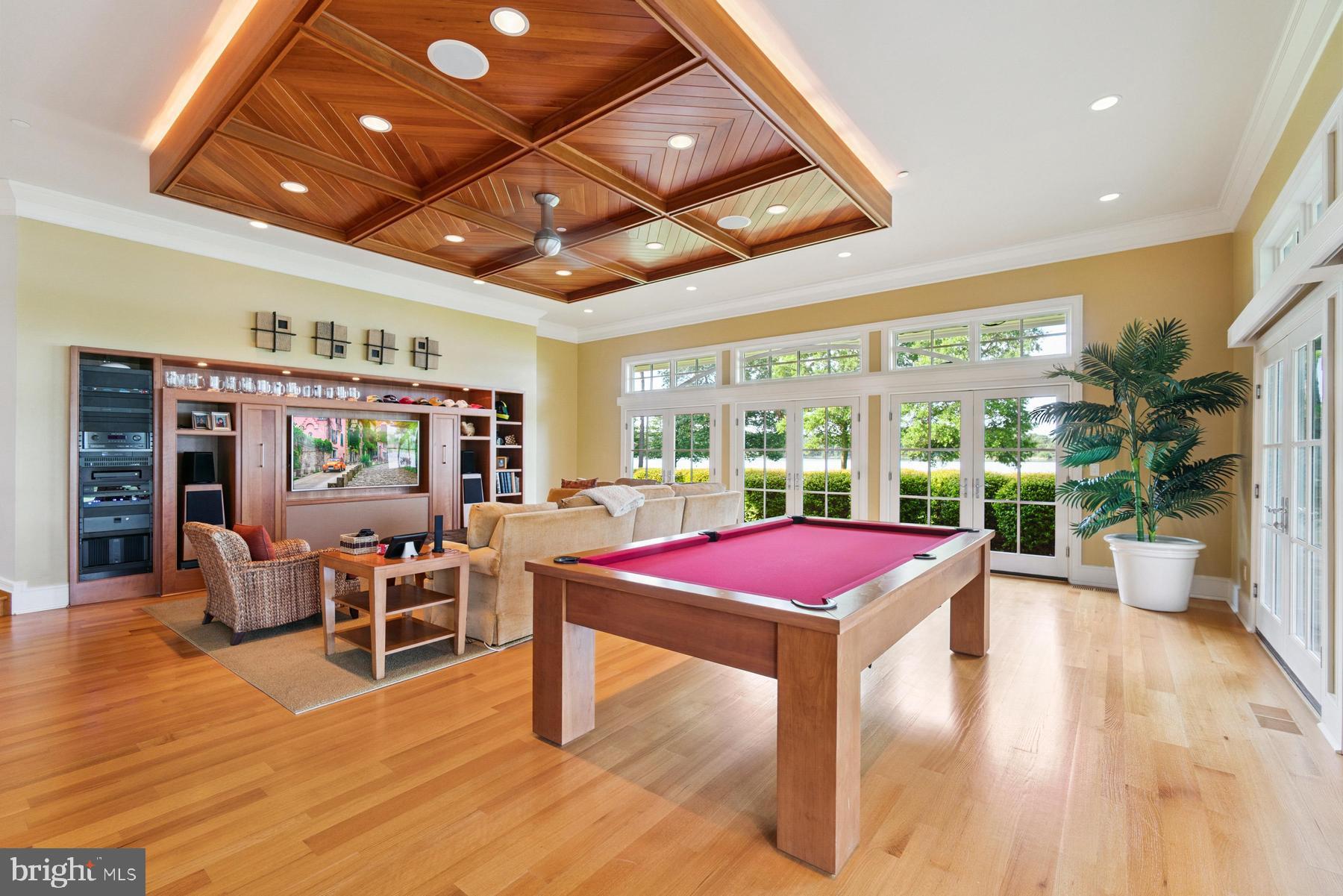 7090 Cooper Point Road Bozman, MD 21612 - Photo 43 of 86 Guest Wing Living Area