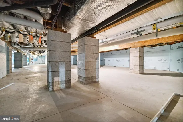 $7,500,000 | 7090 Cooper Point Road, Bozman, MD 21612