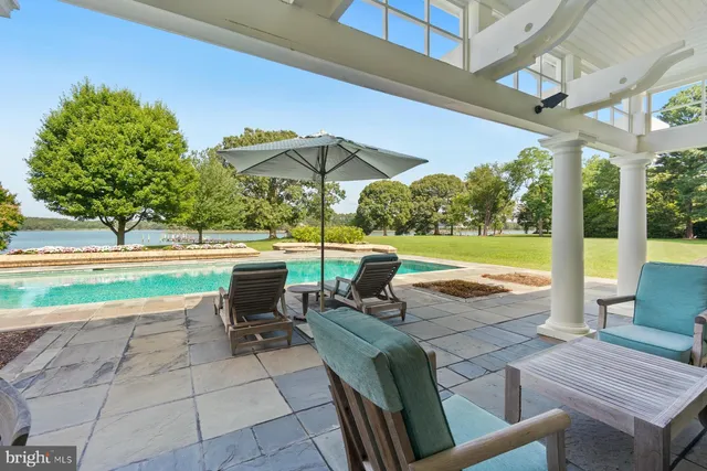 $7,500,000 | 7090 Cooper Point Road, Bozman, MD 21612