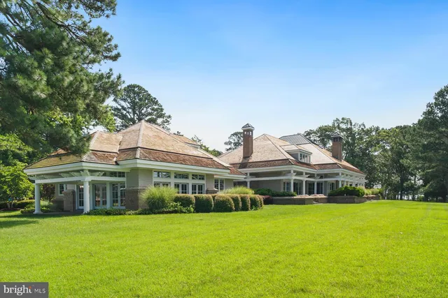 $7,500,000 | 7090 Cooper Point Road, Bozman, MD 21612