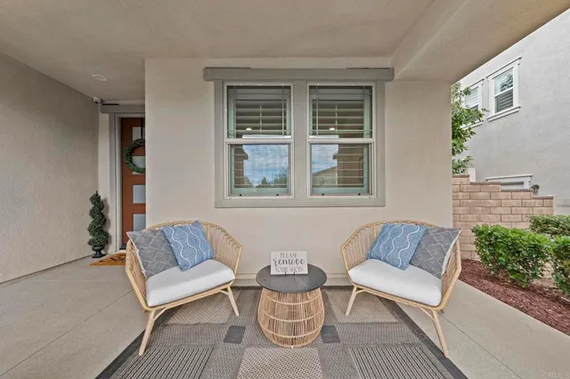 front view of house with a yard