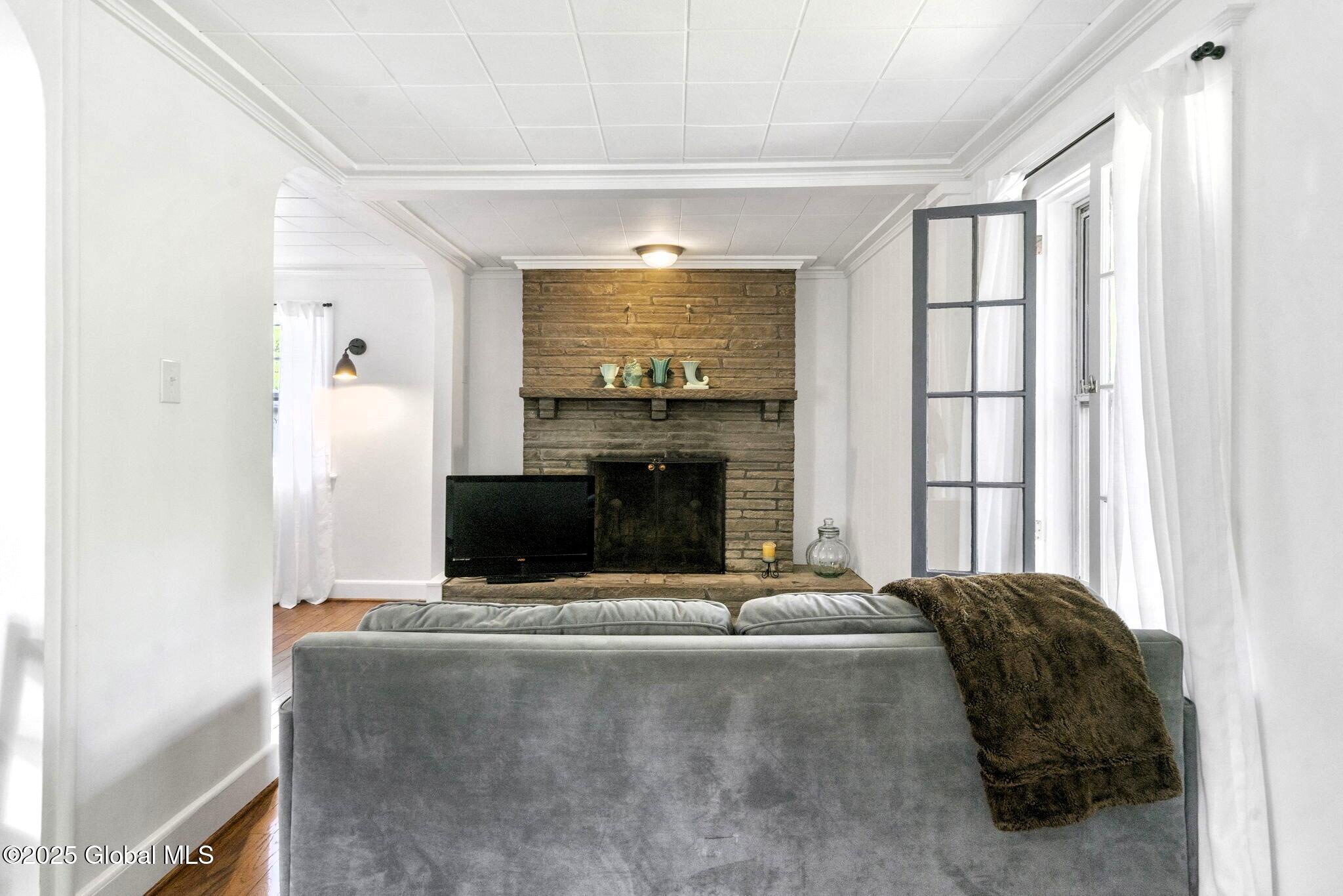 33 Westside Drive Ballston, NY 12019 - Photo 11 of 32 11