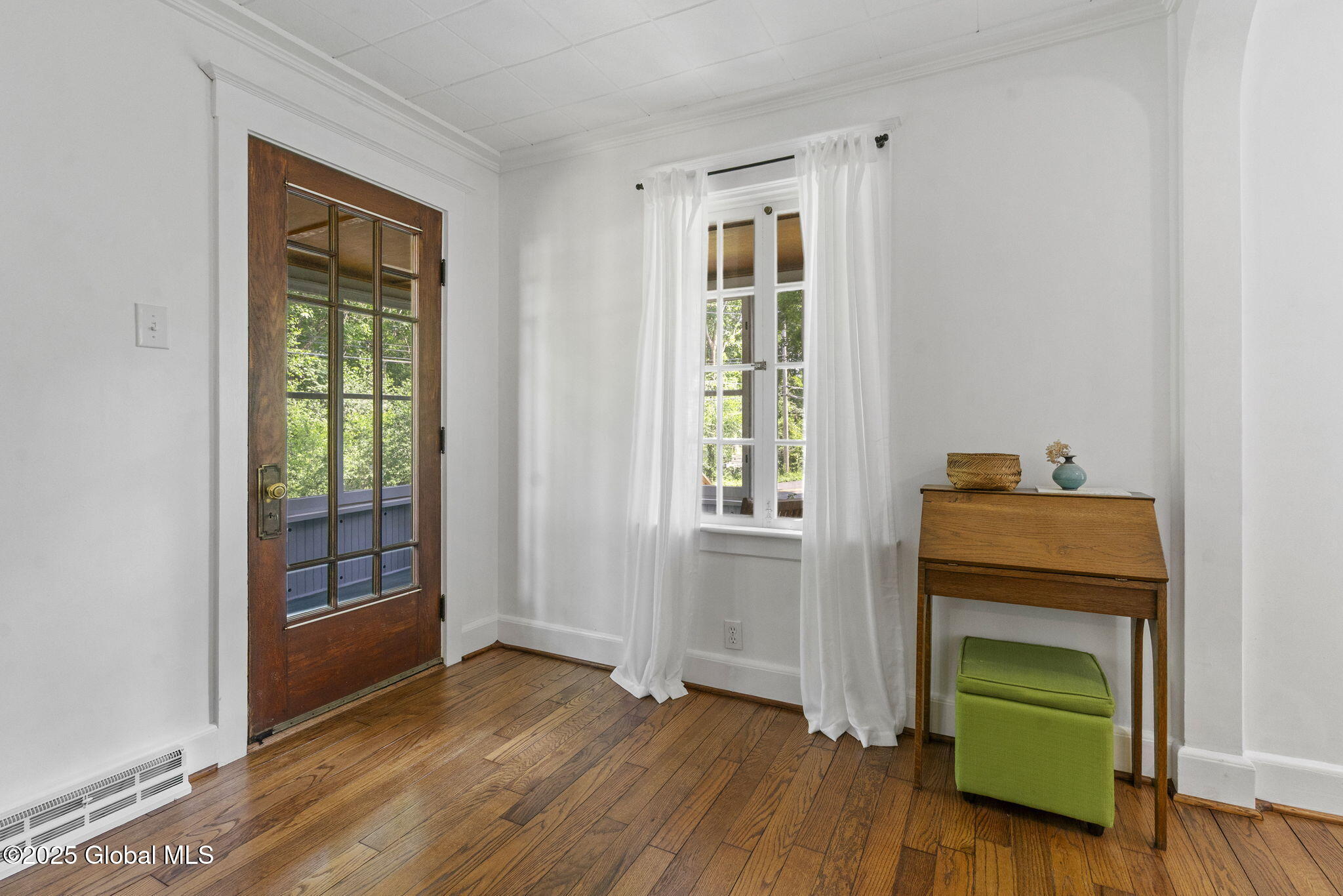 33 Westside Drive Ballston, NY 12019 - Photo 10 of 32 10