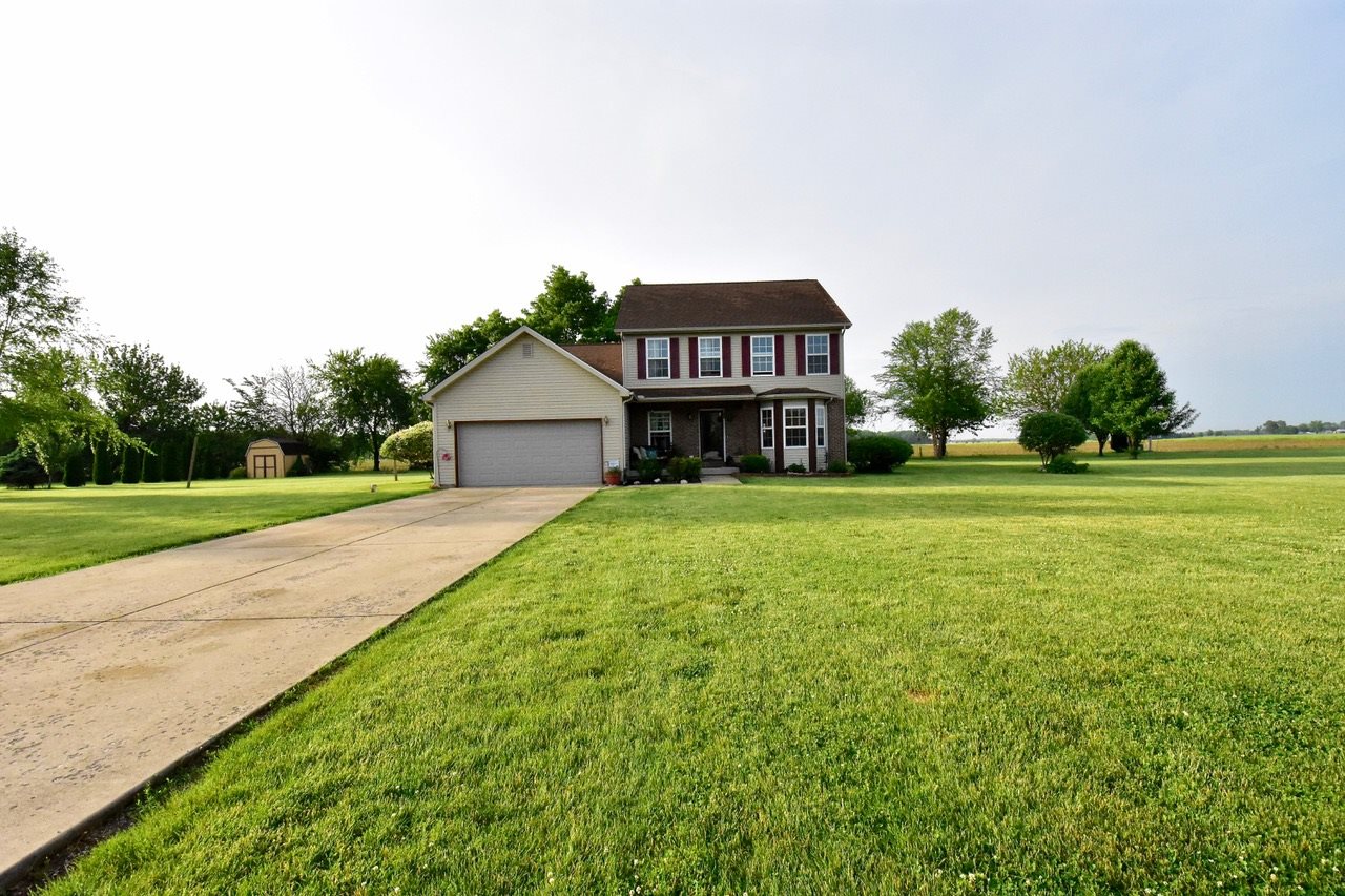12075 Deerfield Loop Delphi, IN 46923 - Photo 2 of 25 Gallery Image 2