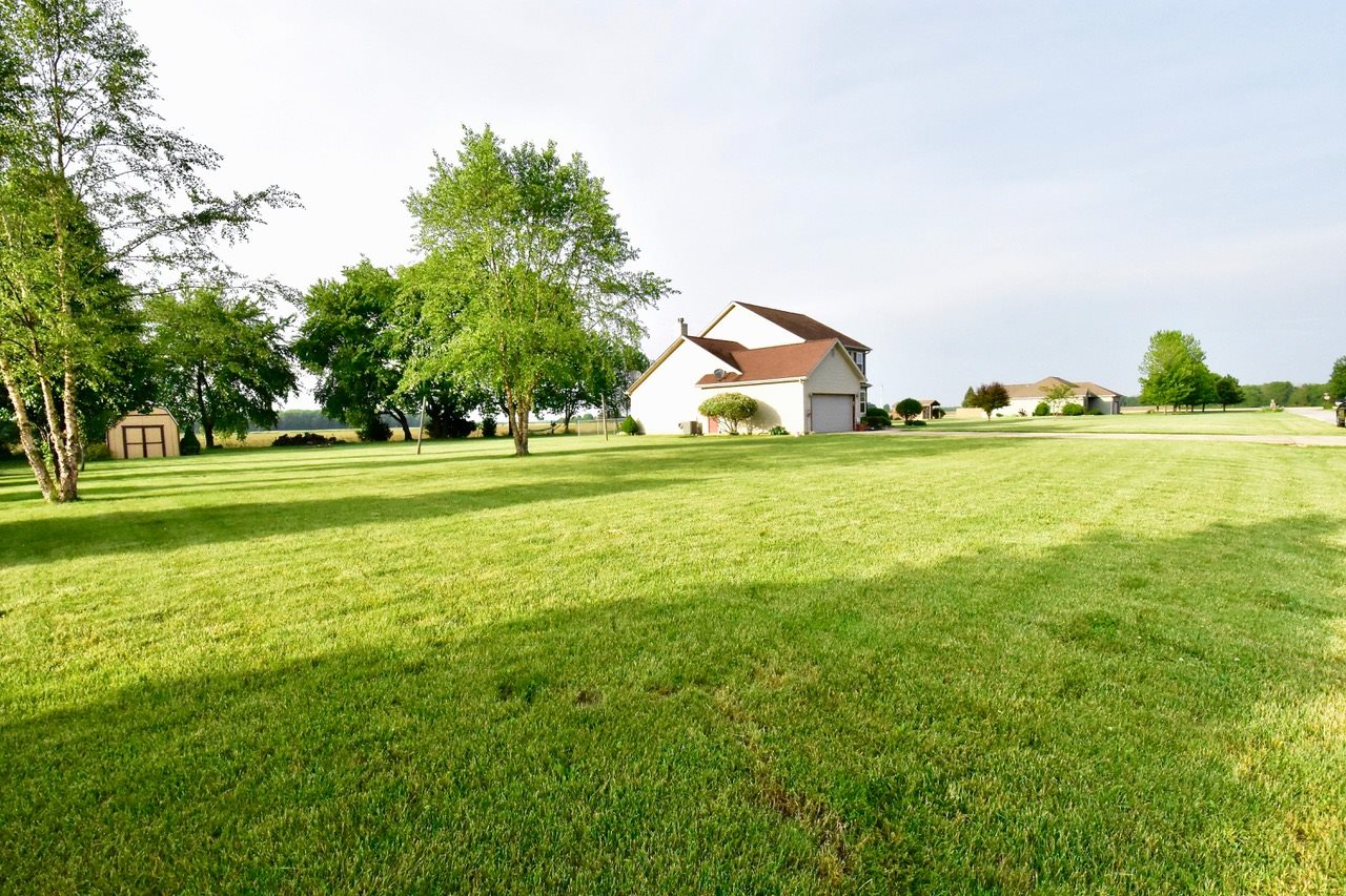 12075 Deerfield Loop Delphi, IN 46923 - Photo 3 of 25 Gallery Image 3