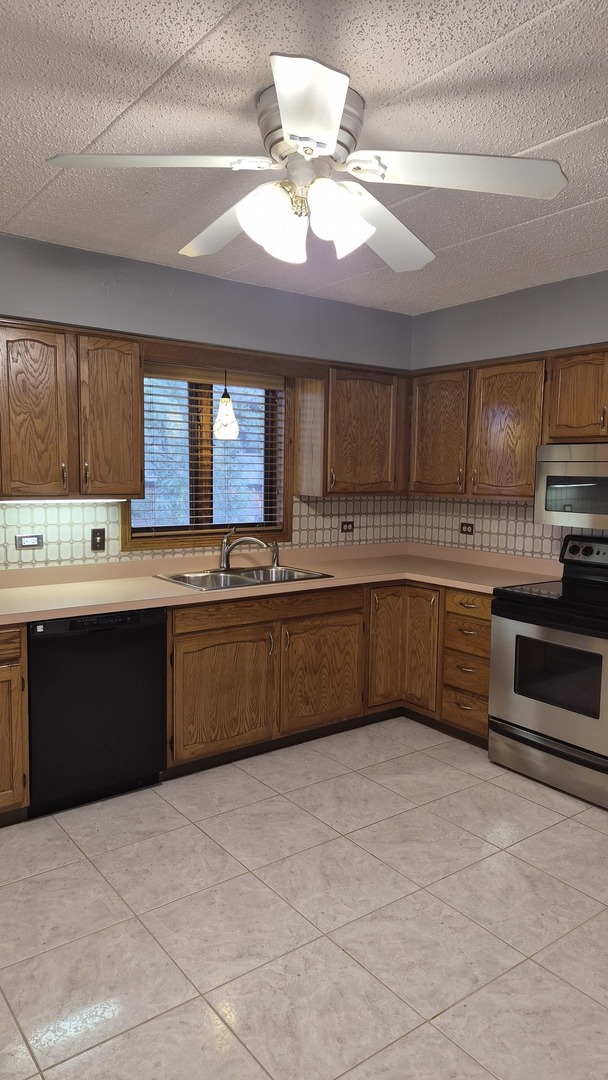 10845 South 84th Avenue, Unit 2A Palos Hills, IL 60465 - Photo 10 of 23