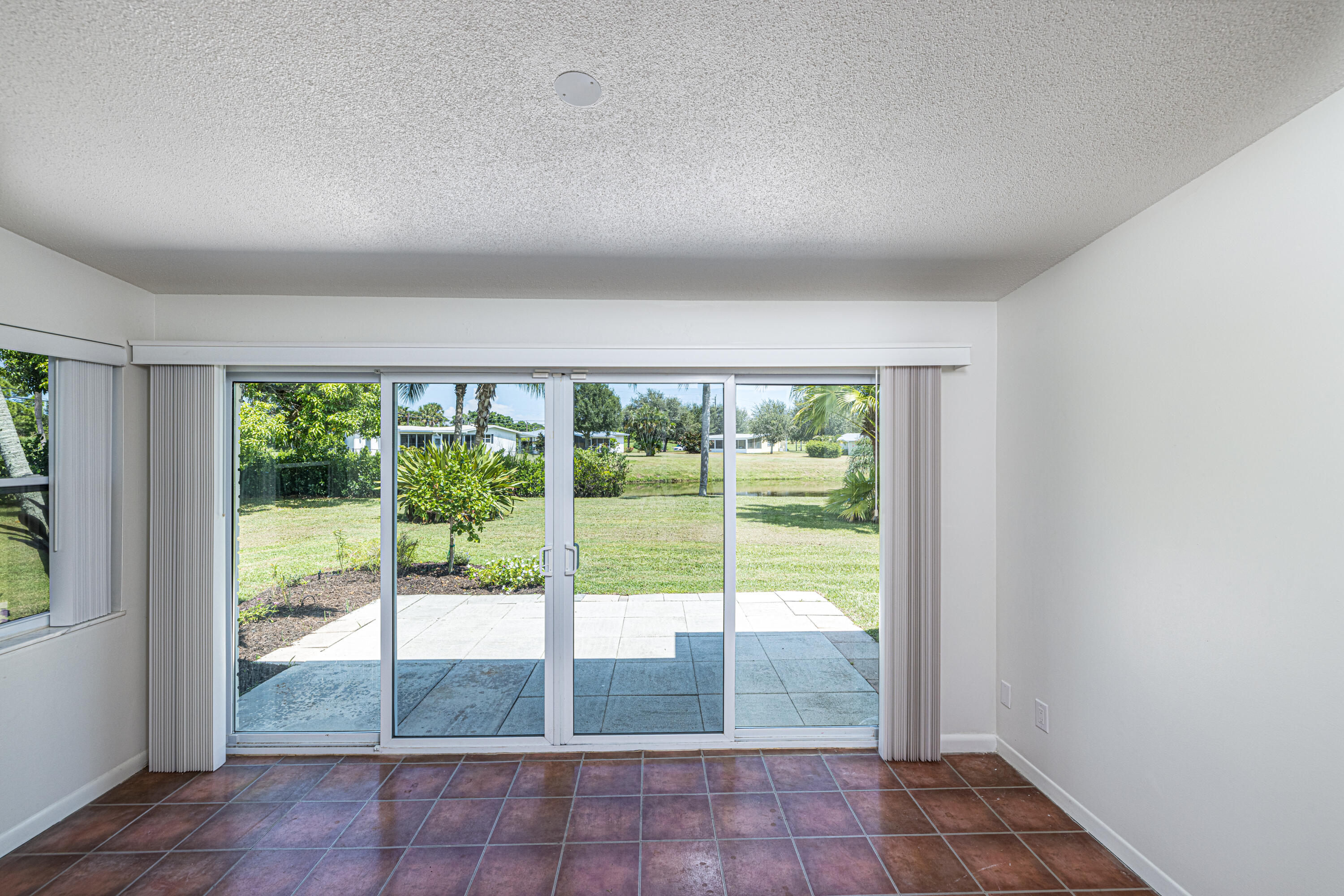 2805 Southeast Pocatella Road Port St. Lucie, FL 34952 - Photo 20 of 34 Sunroom sliders