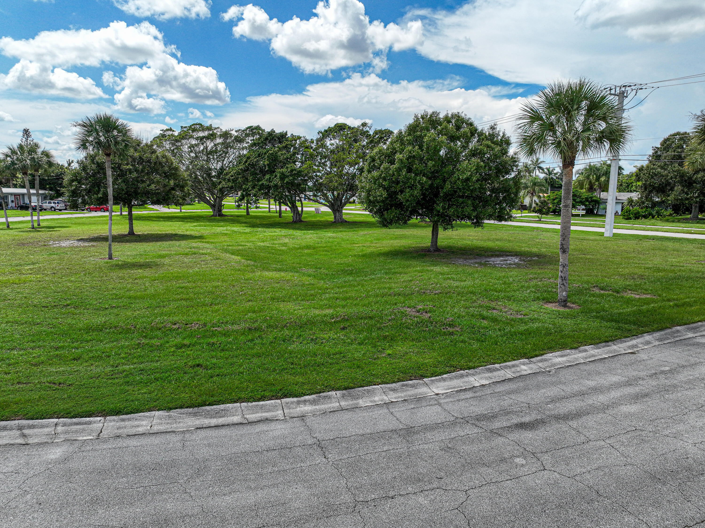 2805 Southeast Pocatella Road Port St. Lucie, FL 34952 - Photo 33 of 34 Park