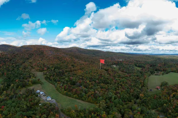 $499,000 | 47 Whites Hill Road, Dover, VT 05341