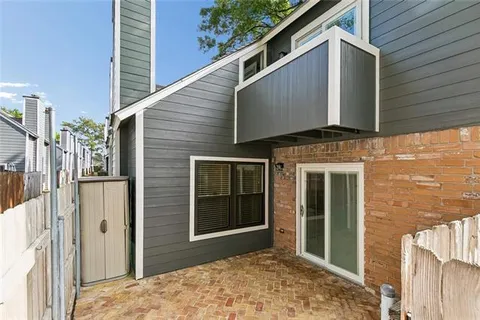 $159,900 | 1500 West Esplanade Avenue, Unit 21A, Kenner, LA 70065