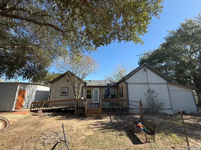 $295,000 | 609 County Road 372, Hobson, TX 78117