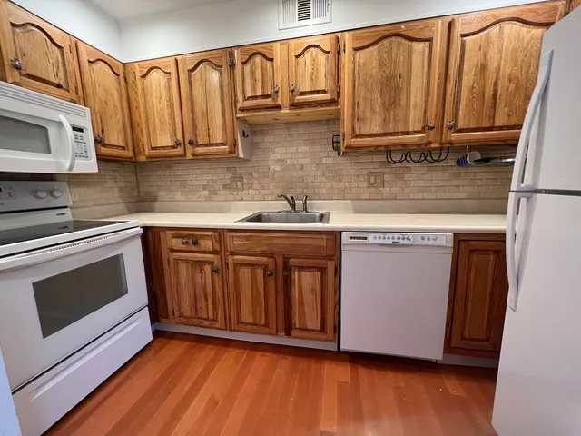 $2,900 | 162 Quincy Shore Drive, Unit 65, Quincy, MA 02171