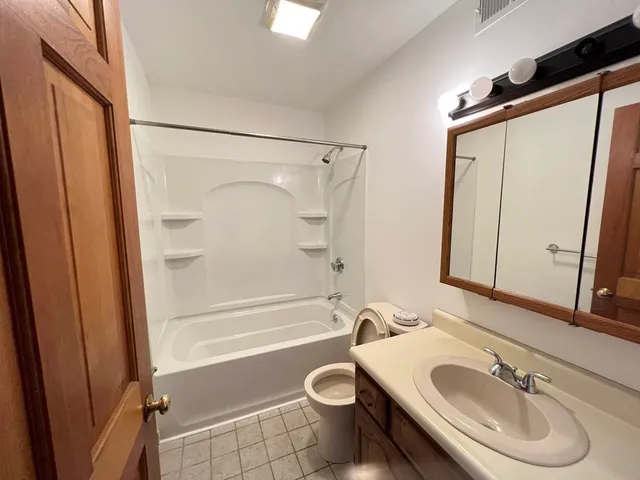 $2,900 | 162 Quincy Shore Drive, Unit 65, Quincy, MA 02171