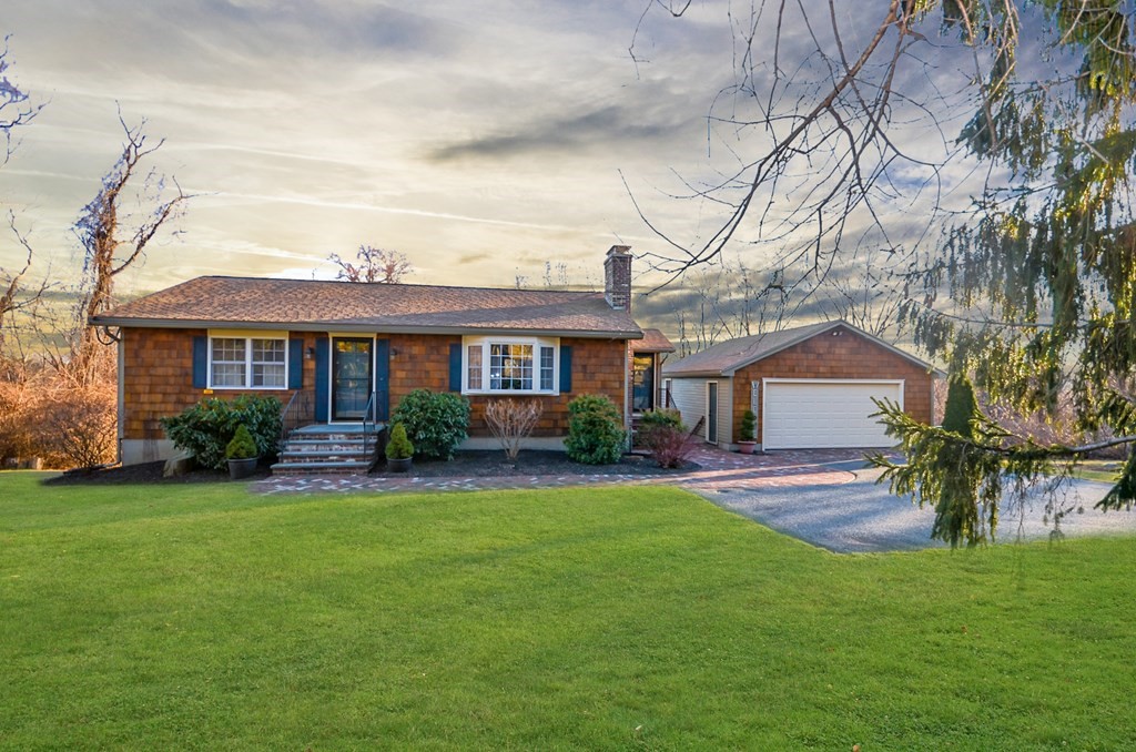163 Leland Hill Road Sutton, MA 01590 - Photo 1 of 21 Gallery Image 1
